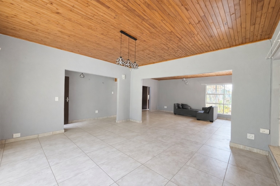 4 Bedroom Property for Sale in Vaalpark Free State